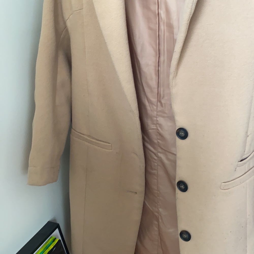 Coat - Picture 4 of 4